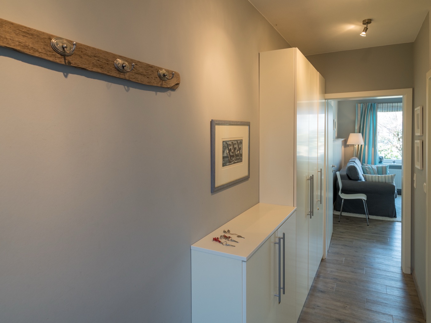 Flur der Ferienwohnung mit Garderobe